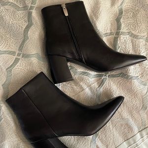 Steve Madden Black Boots